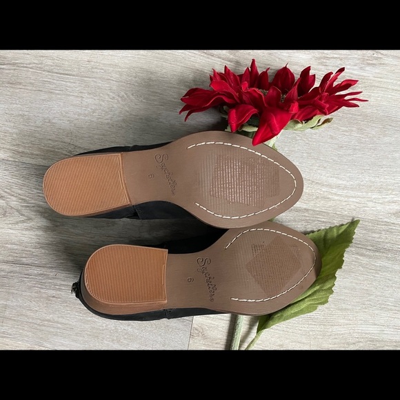 SEYCHELLES Remembrance Elegant Black Ankle Booties with Cutout Design/size 6 - Picture 8 of 9